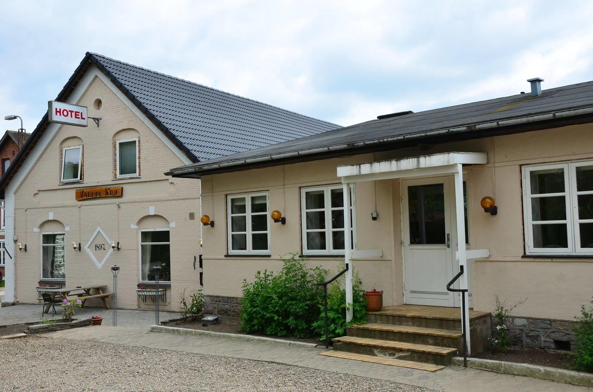 Vandel Hotel - Bed & Breakfast Billund Exterior foto
